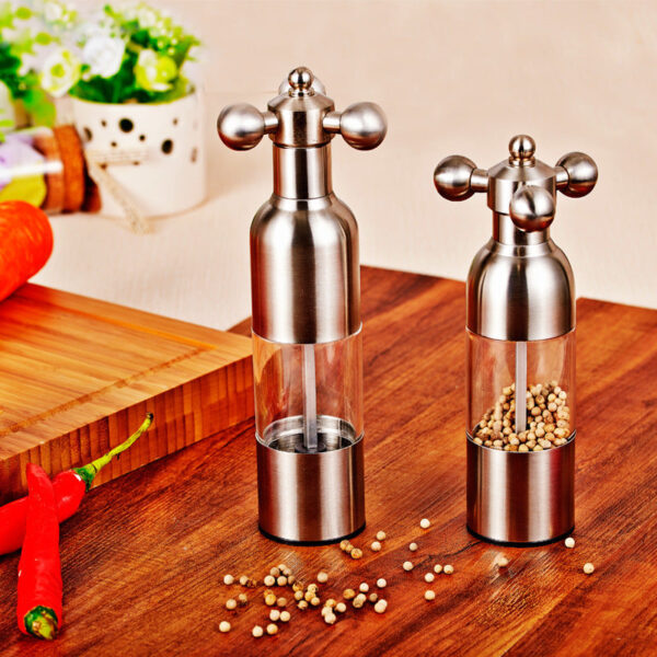 Pepper & Salt Grinder